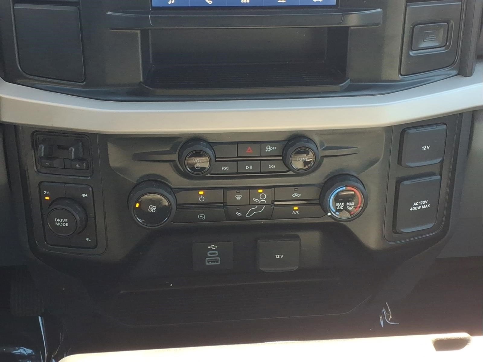 Certified 2026 Ford F350 XLT AWD/4WD image 19
