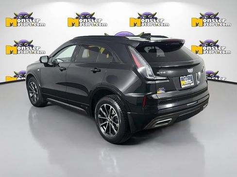 Used 2024 Cadillac XT4 Sport AWD/4WD image 7