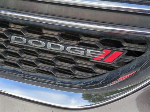 Used 2014 Dodge Grand Caravan SXT image 29