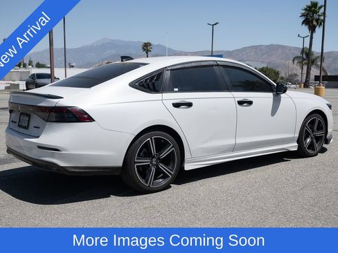 Used 2024 Honda Accord Sport image 3
