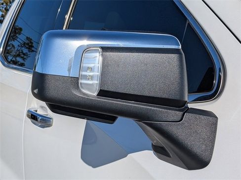 Used 2020 GMC Sierra 1500 SLT w/ SLT Premium Plus Package image 12