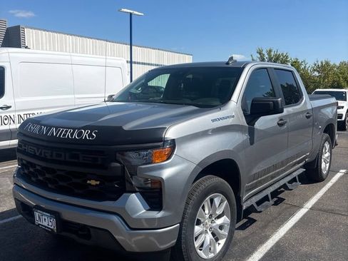 Used 2023 Chevrolet Silverado 1500 Custom AWD/4WD image 3