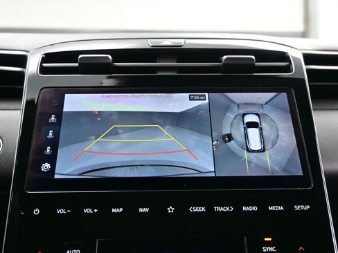 Certified 2023 Hyundai Tucson Limited AWD/4WD image 19