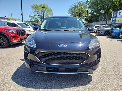 Certified 2021 Ford Escape SE w/ Convenience Package FWD image 2
