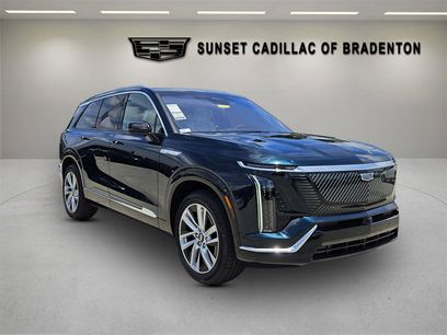 New 2026 Cadillac Vistiq Luxury w/ LPO, Floor Liner Package