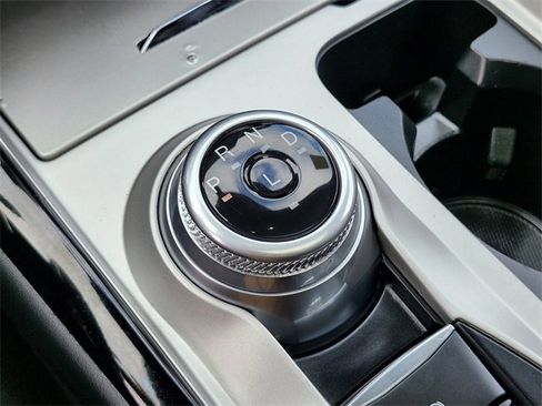 Certified 2022 Ford Explorer ST-Line w/ Class IV Trailer Tow Package image 28