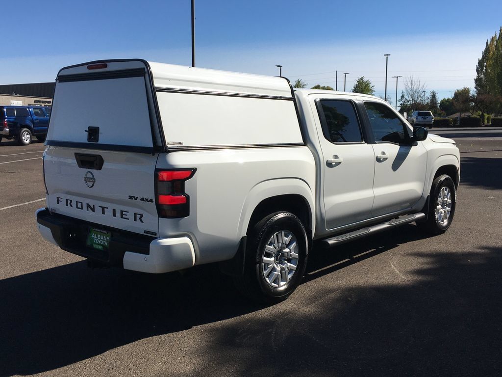 Used 2023 Nissan Frontier SV w/ Midnight Edition Package AWD/4WD image 7