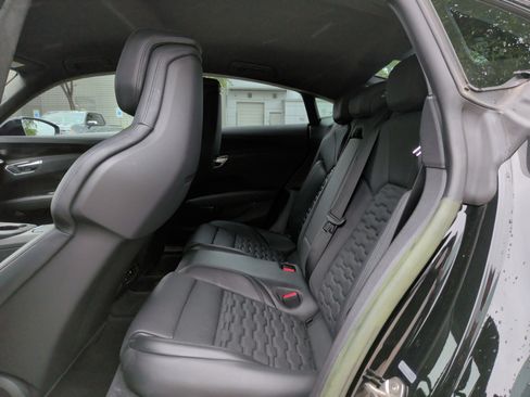 Certified 2023 Audi RS e-tron GT w/ Carbon Performance Package AWD/4WD image 28