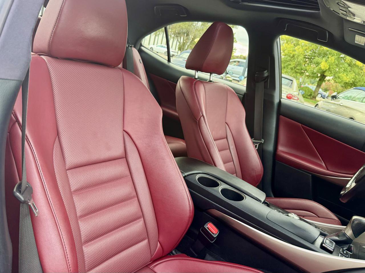 Used 2016 Lexus IS 300 AWD w/ F Sport Package image 21
