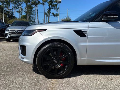 Used 2021 Land Rover Range Rover Sport HST image 10