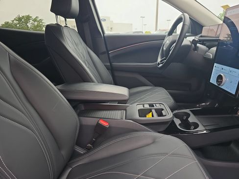 Used 2025 Ford Mustang Mach-E Select RWD image 10