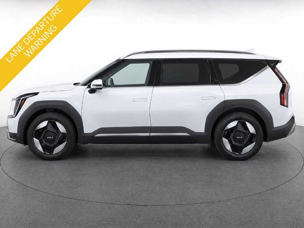 Certified 2024 Kia EV9 Wind AWD/4WD image 8