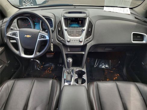 Used 2016 Chevrolet Equinox LTZ w/ Enhanced Convenience Package FWD image 10