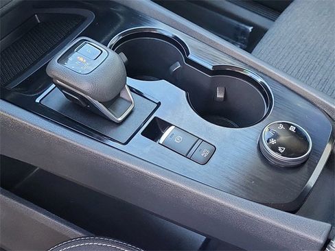 Used 2022 Nissan Rogue SV image 18