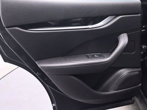 Used 2023 Maserati Levante Modena image 17