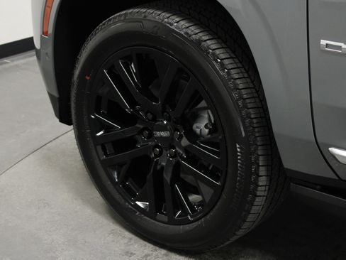 New 2026 GMC Yukon Denali AWD/4WD image 10