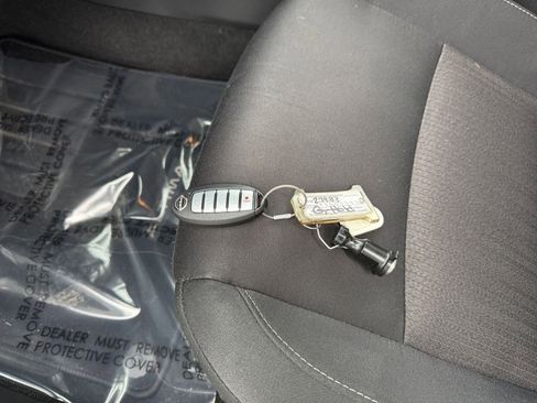 Used 2025 Nissan Altima 2.5 SV image 21