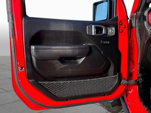 Used 2023 Jeep Gladiator Rubicon w/ LED Lighting Group AWD/4WD image 22