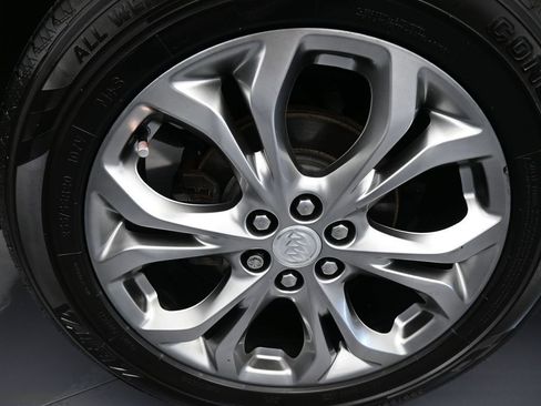 Used 2018 Buick Enclave Avenir w/ Avenir Technology Package image 44