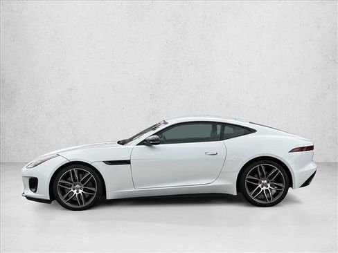 Used 2018 Jaguar F-TYPE R-Dynamic image 8
