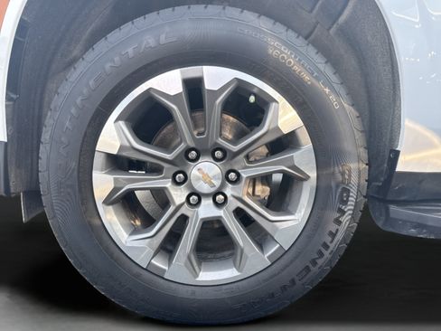 Used 2025 Chevrolet Tahoe LT w/ Comfort Package AWD/4WD image 25