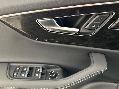 New 2026 Audi Q8 Premium Plus image 10
