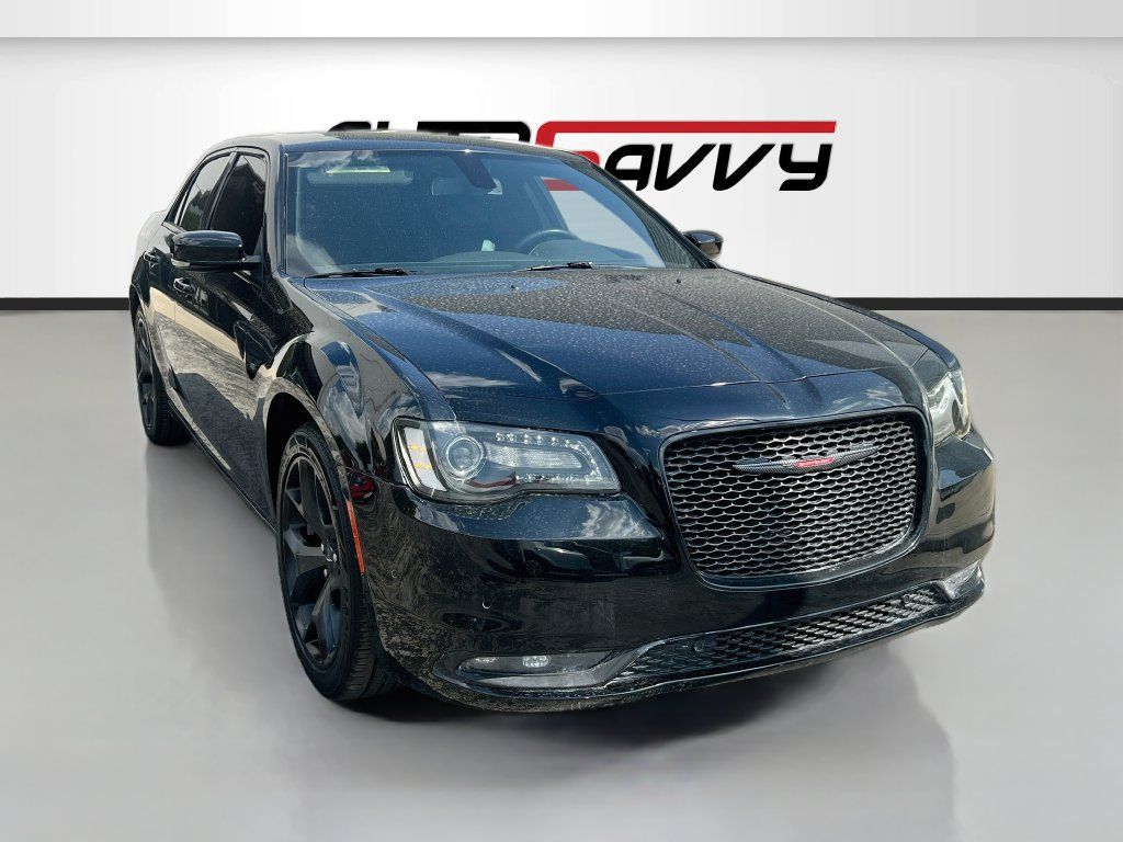 Used 2022 Chrysler 300 S RWD image 1