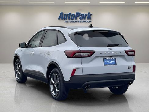 New 2025 Ford Escape ST-Line w/ Tech Pack #1 AWD/4WD image 5