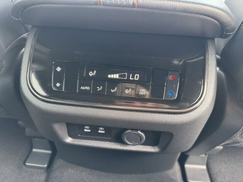 New 2025 Nissan Armada PRO-4X image 12