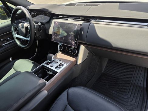 Certified 2023 Land Rover Range Rover SE AWD/4WD image 26