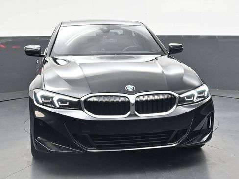 Used 2024 BMW 330i Sedan w/ Convenience Package RWD image 9