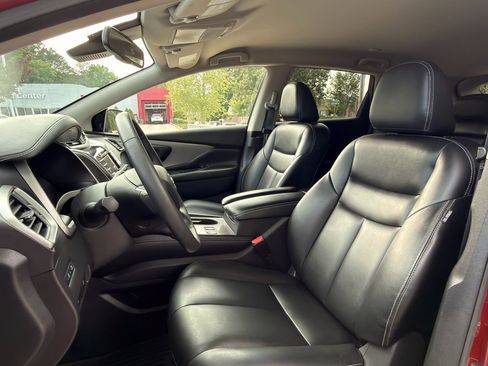 Certified 2024 Nissan Murano SV FWD image 10