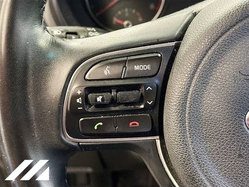 Used 2018 Kia Optima S w/ Panoramic Sunroof Package image 11