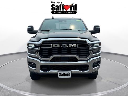 Used 2026 RAM 2500 Big Horn AWD/4WD image 7