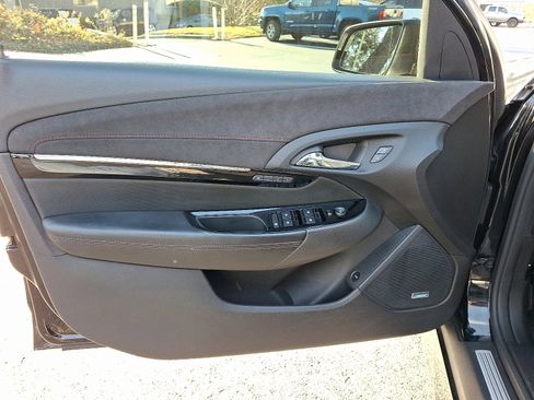 Used 2015 Chevrolet SS image 12