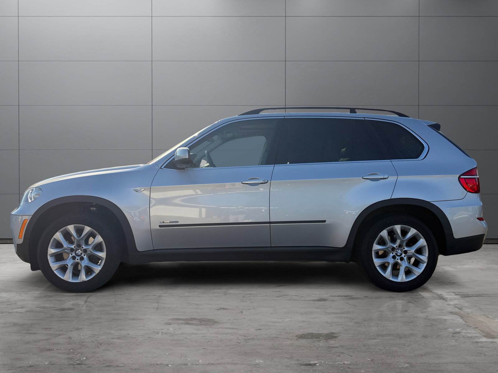 Used 2013 BMW X5 xDrive35i AWD/4WD image 2