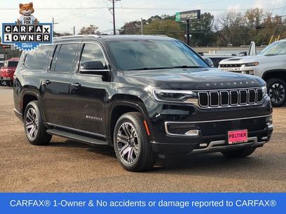 Used 2024 Jeep Wagoneer L Series II w/ HD Trailer Tow Package