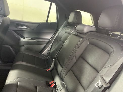 New 2026 Chevrolet Equinox LT AWD/4WD image 8