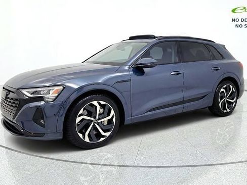 Used 2024 Audi Q8 e-tron Premium Plus w/ Premium Plus Package AWD/4WD image 4