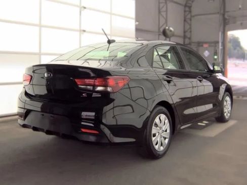 Used 2020 Kia Rio S FWD image 4