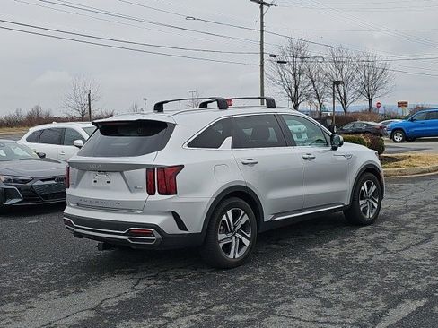 Used 2022 Kia Sorento SX Prestige w/ Panoramic Sunroof Package image 12