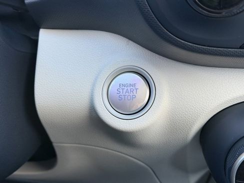 New 2026 Hyundai Venue SEL image 32