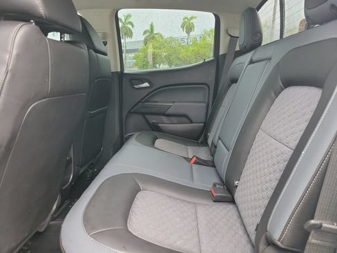 Used 2022 Chevrolet Colorado Z71 RWD image 16