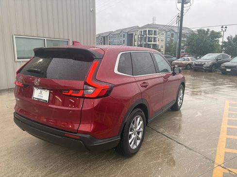 Used 2026 Honda CR-V EX image 8