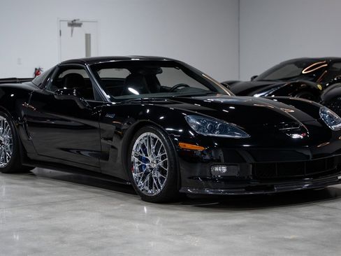 Used 2010 Chevrolet Corvette ZR1 w/ Preferred Equipment Group image 16