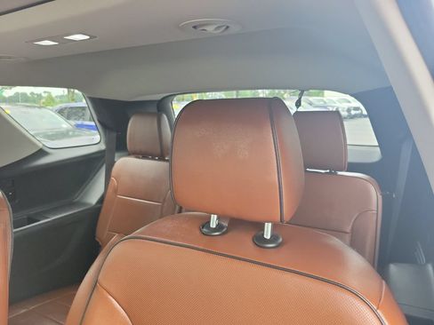 Used 2019 Chevrolet Traverse High Country w/ LPO, Floor Liner Package AWD/4WD image 12