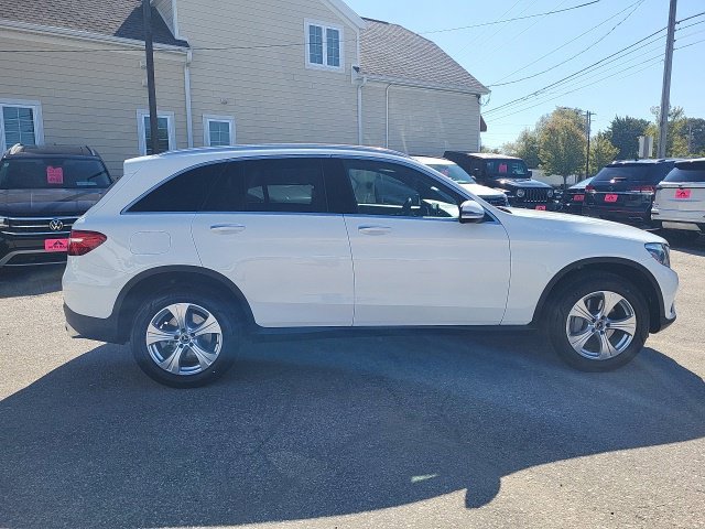 Used 2018 Mercedes-Benz GLC 300 4MATIC image 25