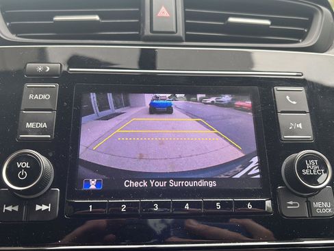 Used 2018 Honda CR-V LX image 13