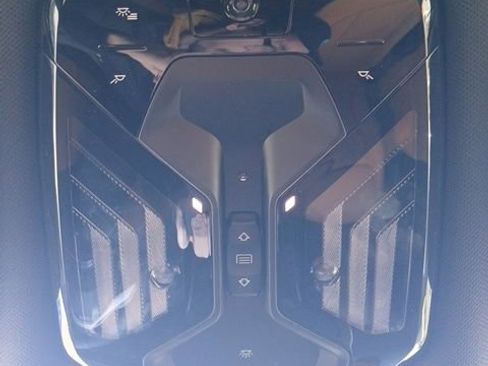 Certified 2025 BMW X3 xDrive30i w/ Premium Package image 28