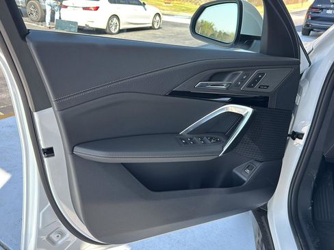 New 2026 BMW X2 xDrive28i w/ Technology Package image 14